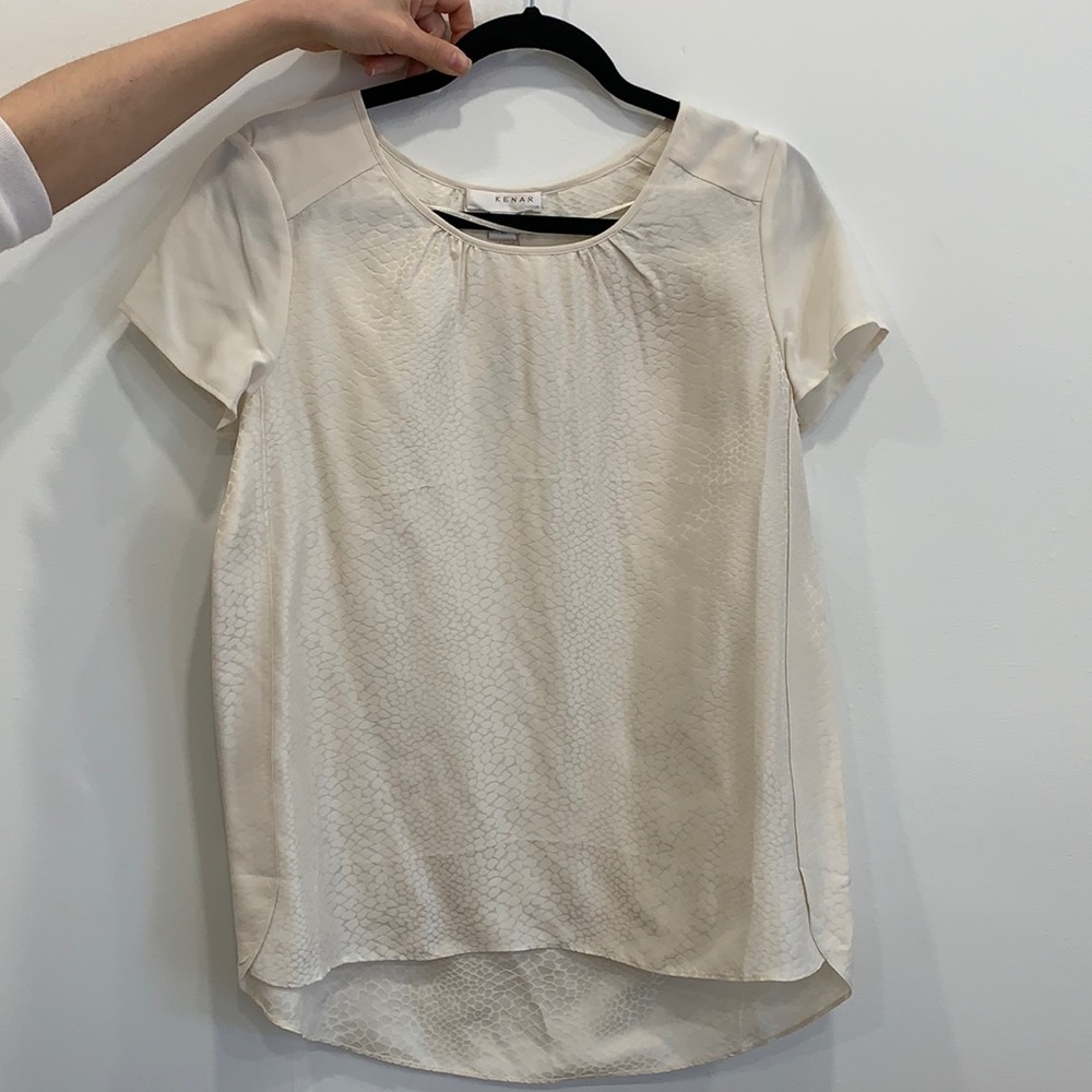 NWOT Kenar Cream Short Sleeve Top
